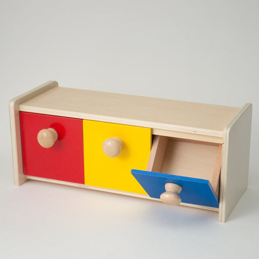 Montessori toys New Zealand: Box with Bins