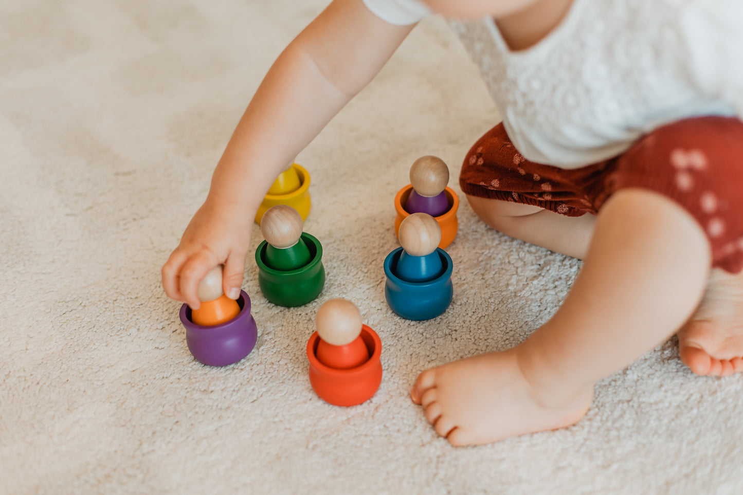 Rainbow Pegs in Cups